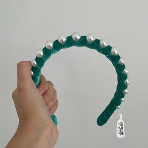 NWT Anthropologie Abbie pearl headband